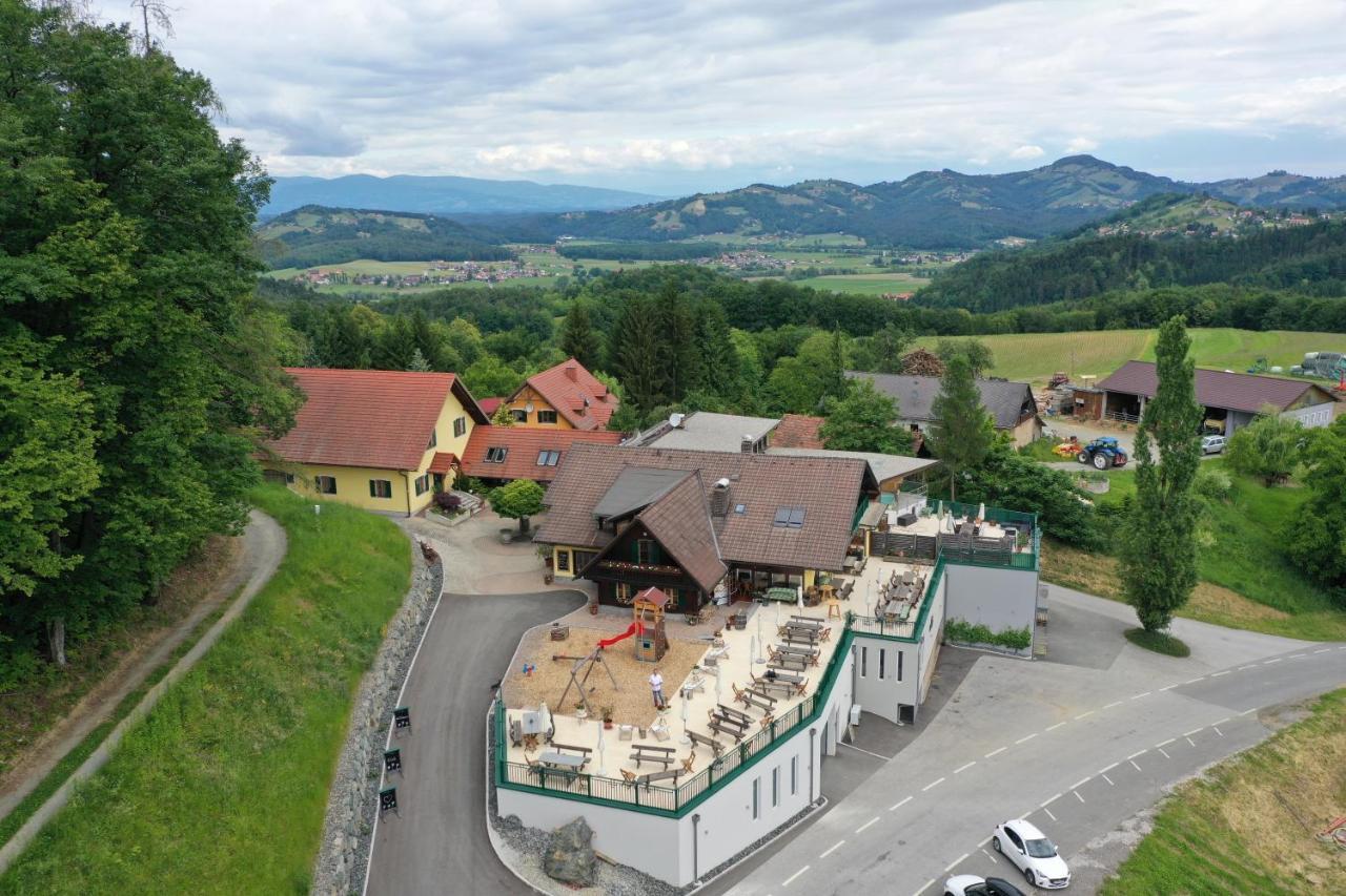 Апартаменты Weingut Pugl Лейбниц Экстерьер фото